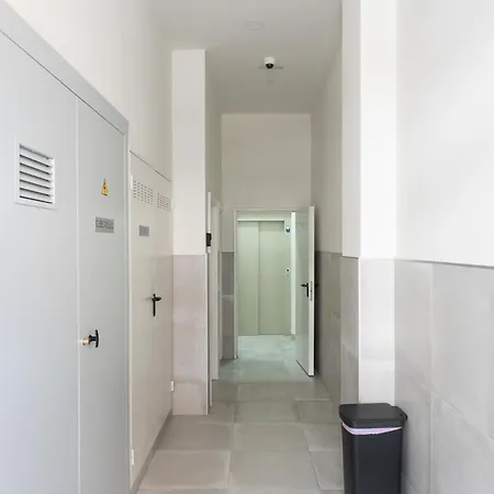 Malagasuite Comfortable 3 Apartment Malaga